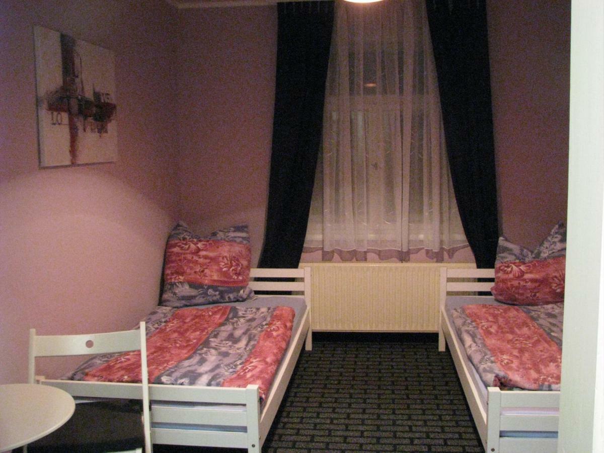 Ferienwohnung Charlett Dresden Ngoại thất bức ảnh