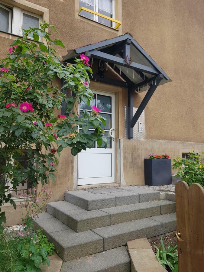Ferienwohnung Charlett Dresden Ngoại thất bức ảnh